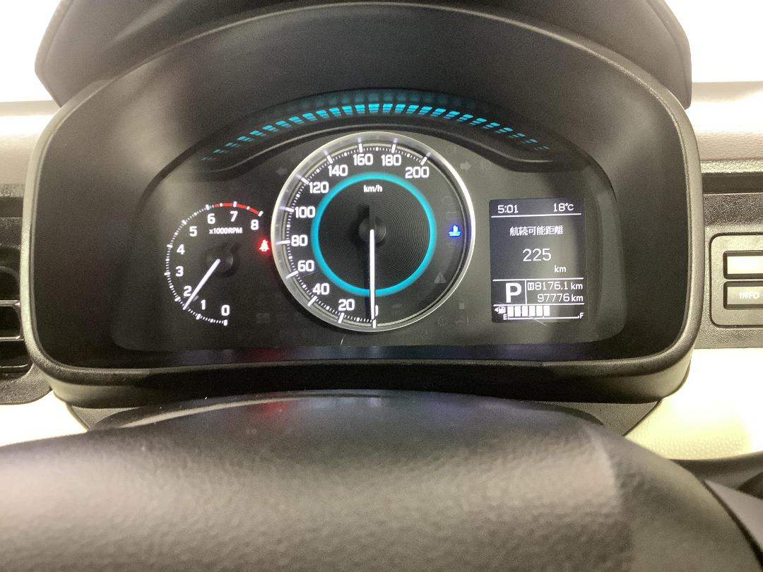 Photo '37' of Suzuki Ignis Photo '37' of Suzuki Ignis