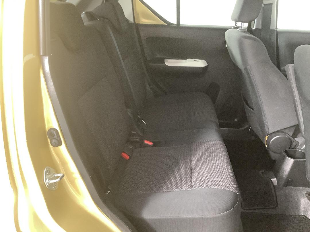 Photo '39' of Suzuki Ignis Photo '39' of Suzuki Ignis