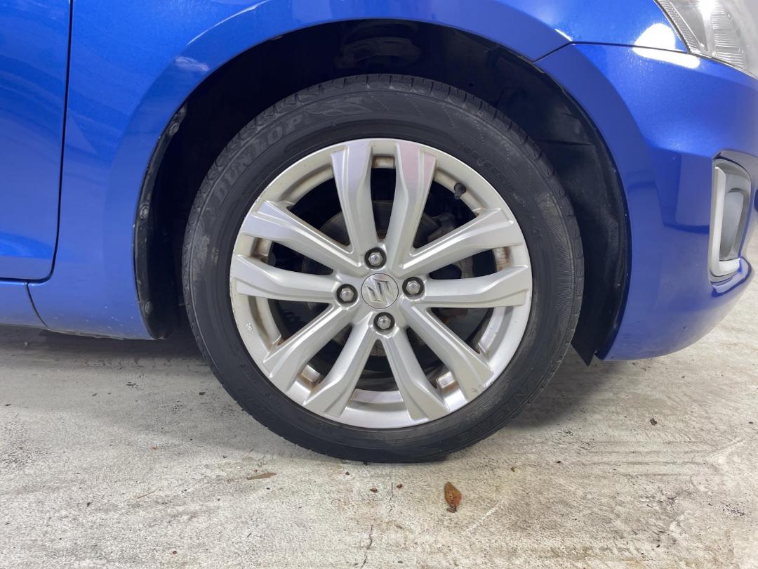 Photo '2' of Suzuki Swift Photo '2' of Suzuki Swift