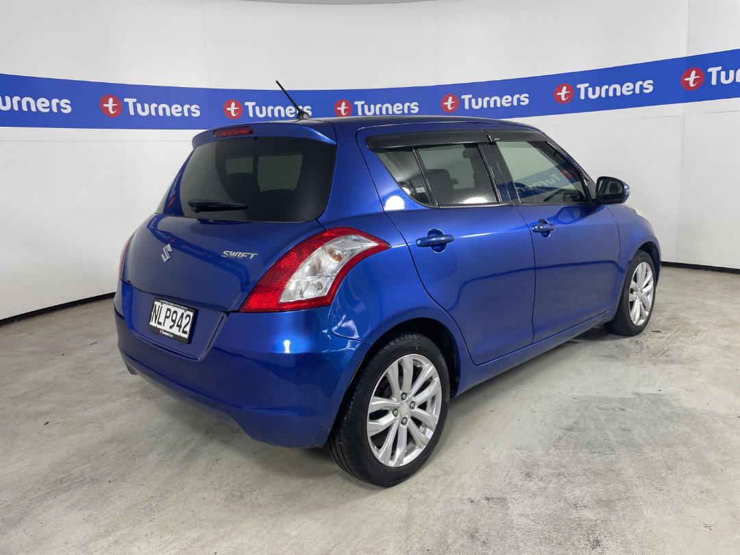 Photo '7' of Suzuki Swift Photo '7' of Suzuki Swift