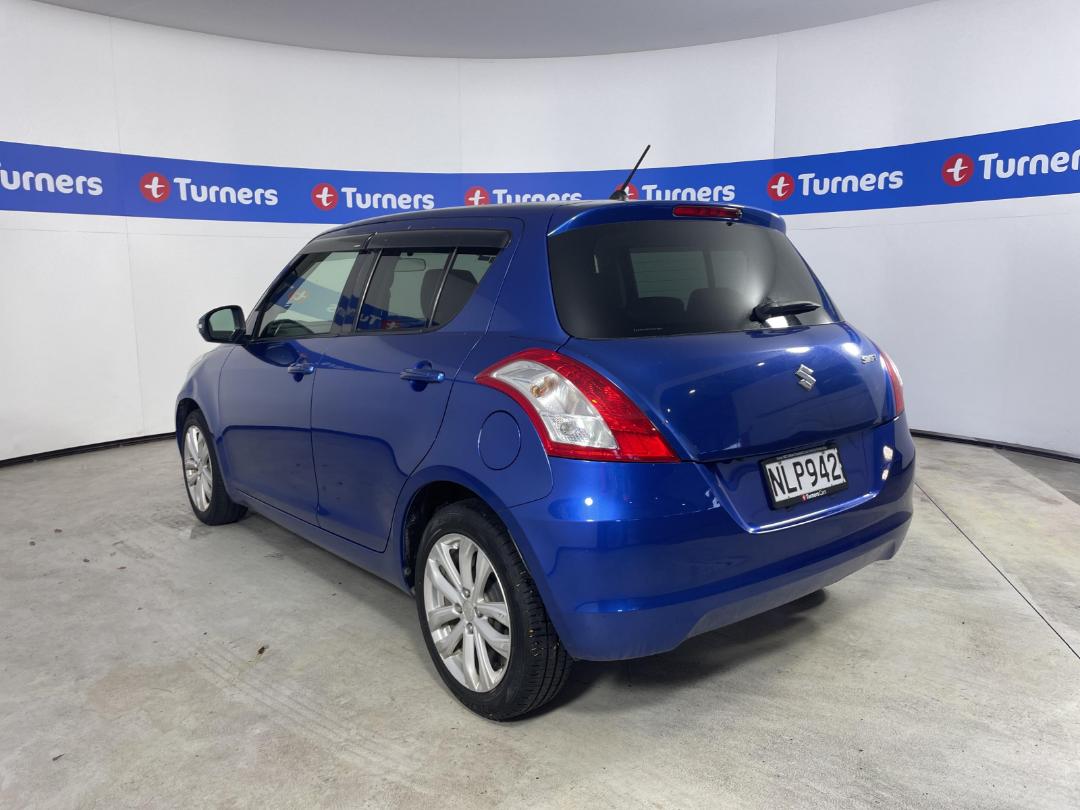 Photo '10' of Suzuki Swift Photo '10' of Suzuki Swift