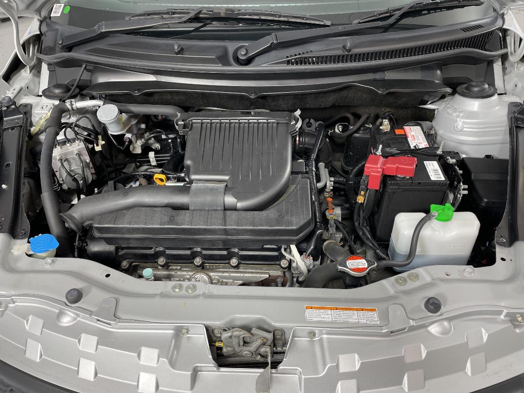 Photo '13' of Suzuki Swift