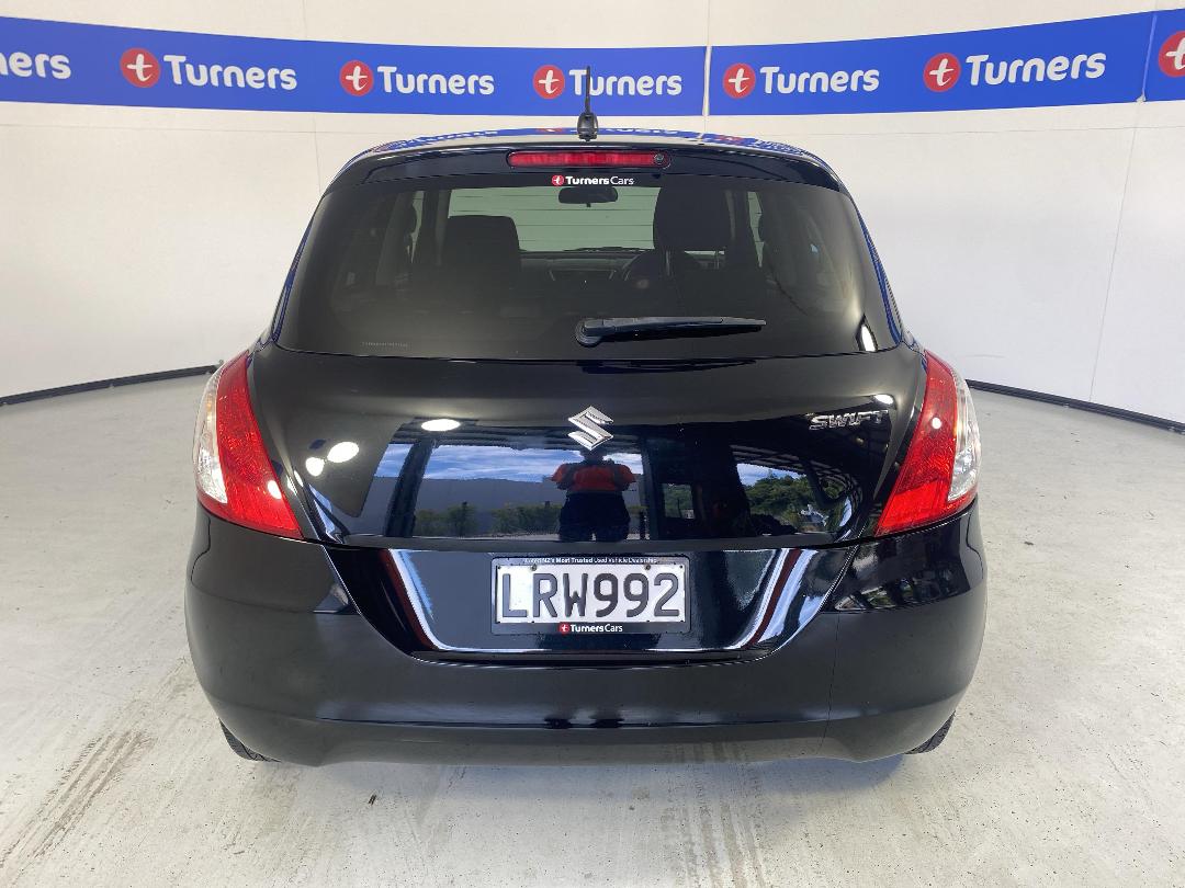 Photo '6' of Suzuki Swift Photo '6' of Suzuki Swift