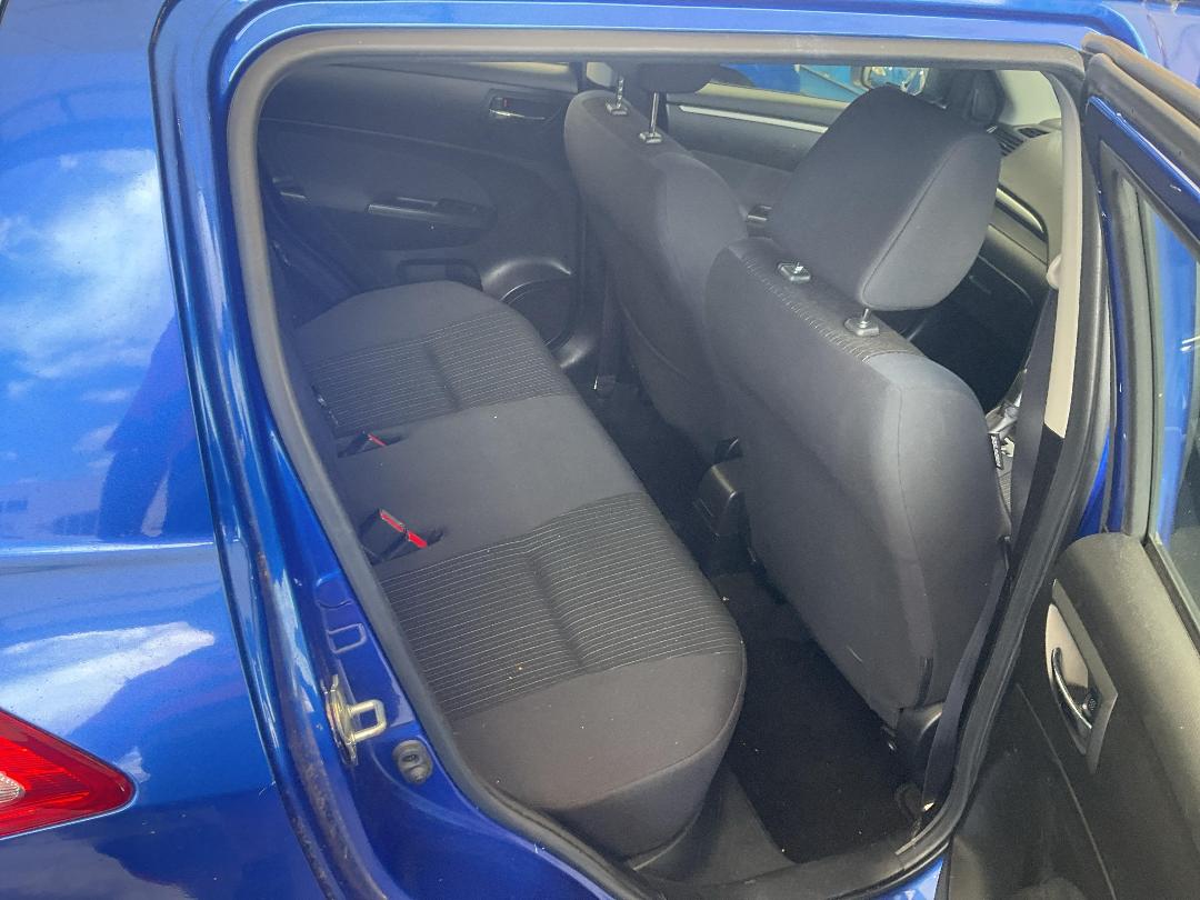 Photo '20' of Suzuki Swift Rsxab Photo '20' of Suzuki Swift Rsxab