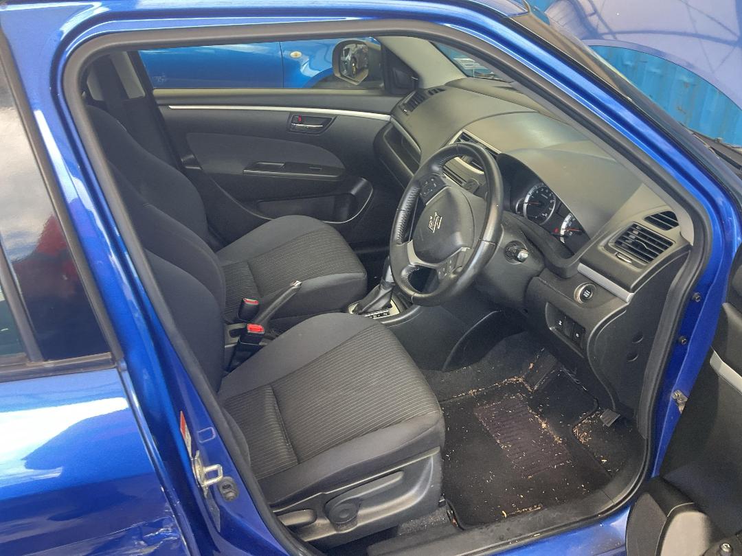 Photo '19' of Suzuki Swift Rsxab Photo '19' of Suzuki Swift Rsxab