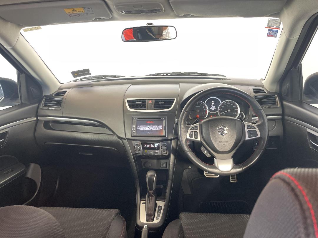 Photo '17' of Suzuki Swift Photo '17' of Suzuki Swift