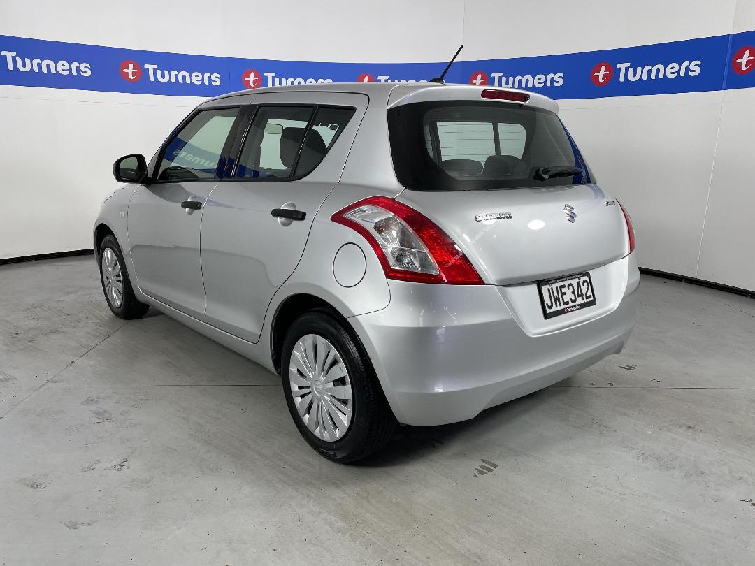 Photo '5' of Suzuki Swift Photo '5' of Suzuki Swift