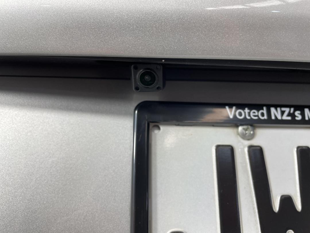 Photo '23' of Suzuki Swift Photo '23' of Suzuki Swift