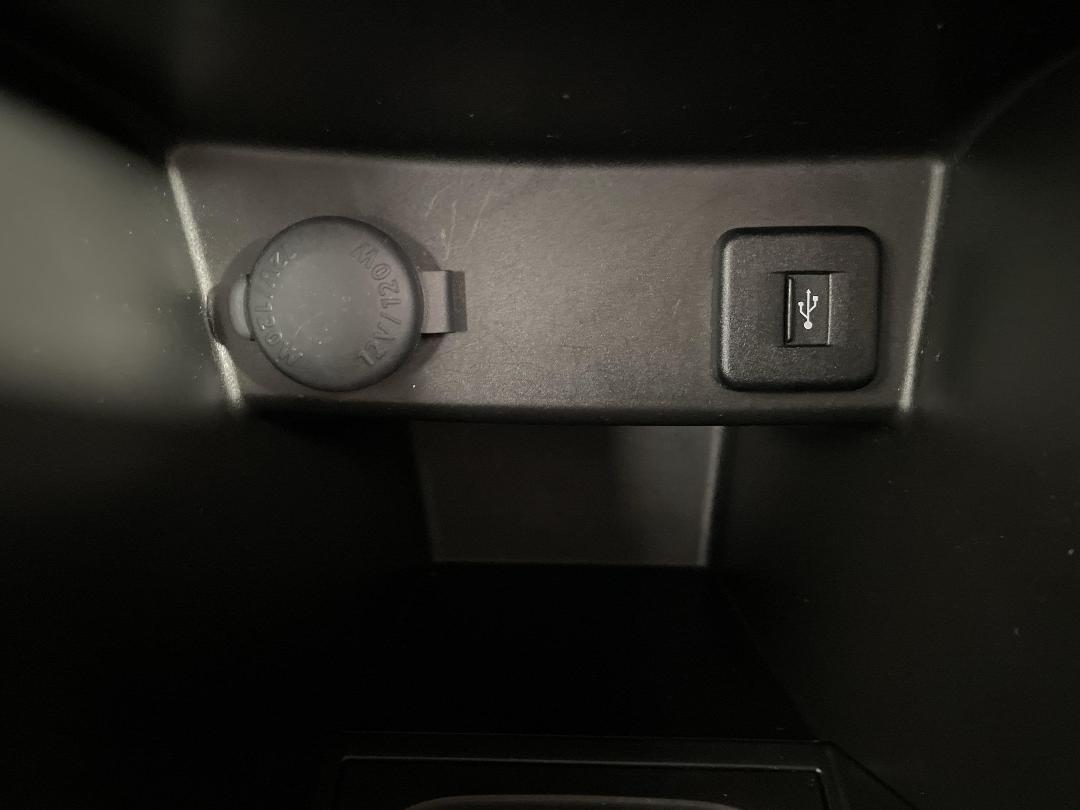 Photo '27' of Suzuki Swift Photo '27' of Suzuki Swift