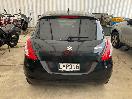 Thumbnail '4' of Suzuki Swift