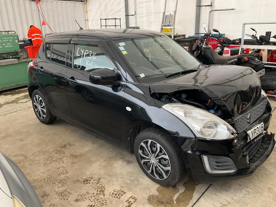 Photo '6' of Suzuki Swift Photo '6' of Suzuki Swift