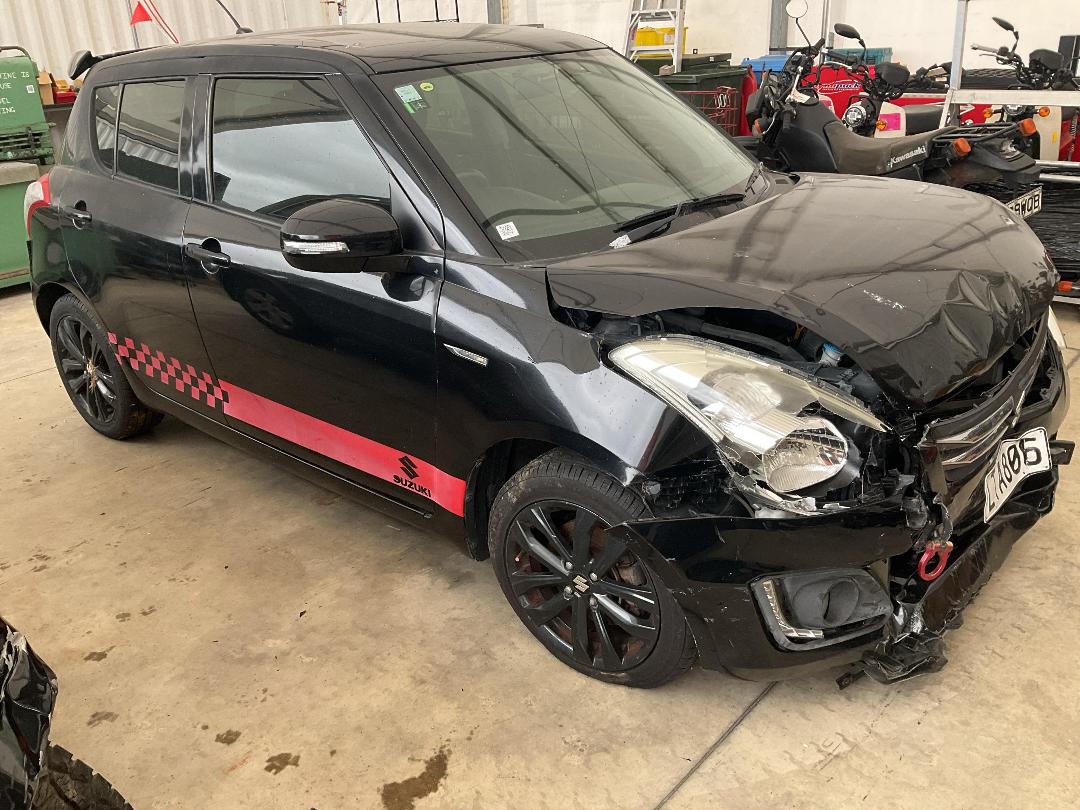 Photo '6' of Suzuki Swift SE