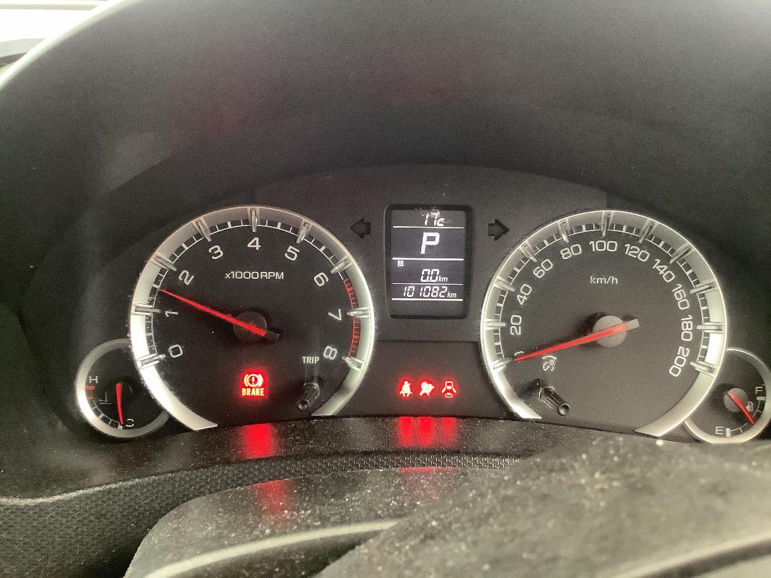 Photo '13' of Suzuki Swift Photo '13' of Suzuki Swift