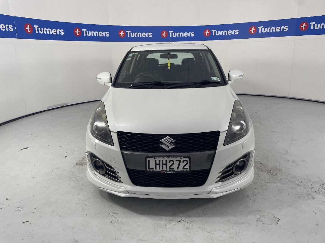 Photo '2' of Suzuki Swift