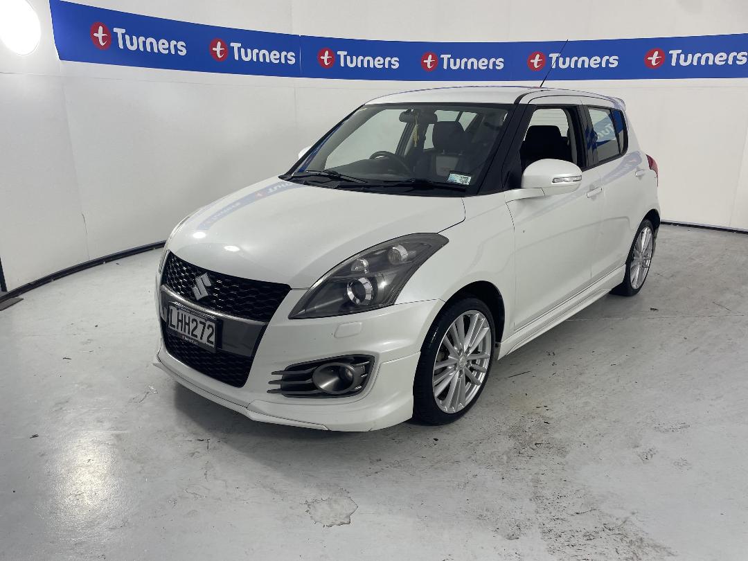 Photo '4' of Suzuki Swift