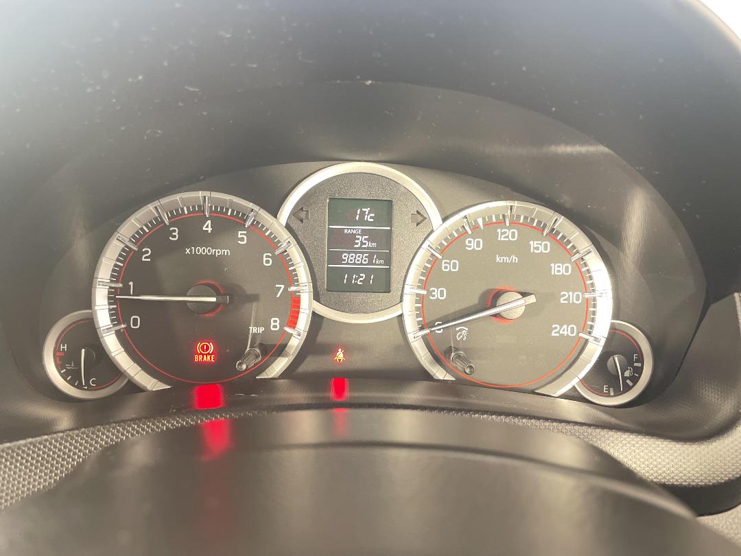 Photo '21' of Suzuki Swift