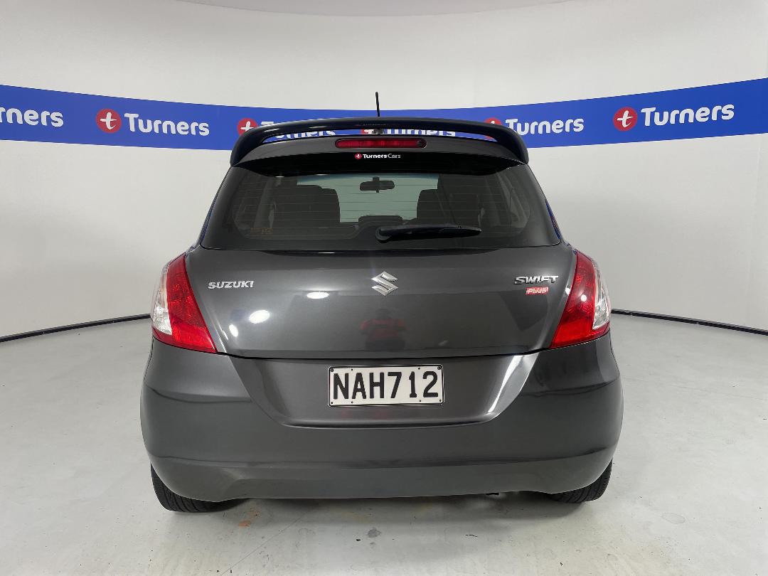 Photo '6' of Suzuki Swift