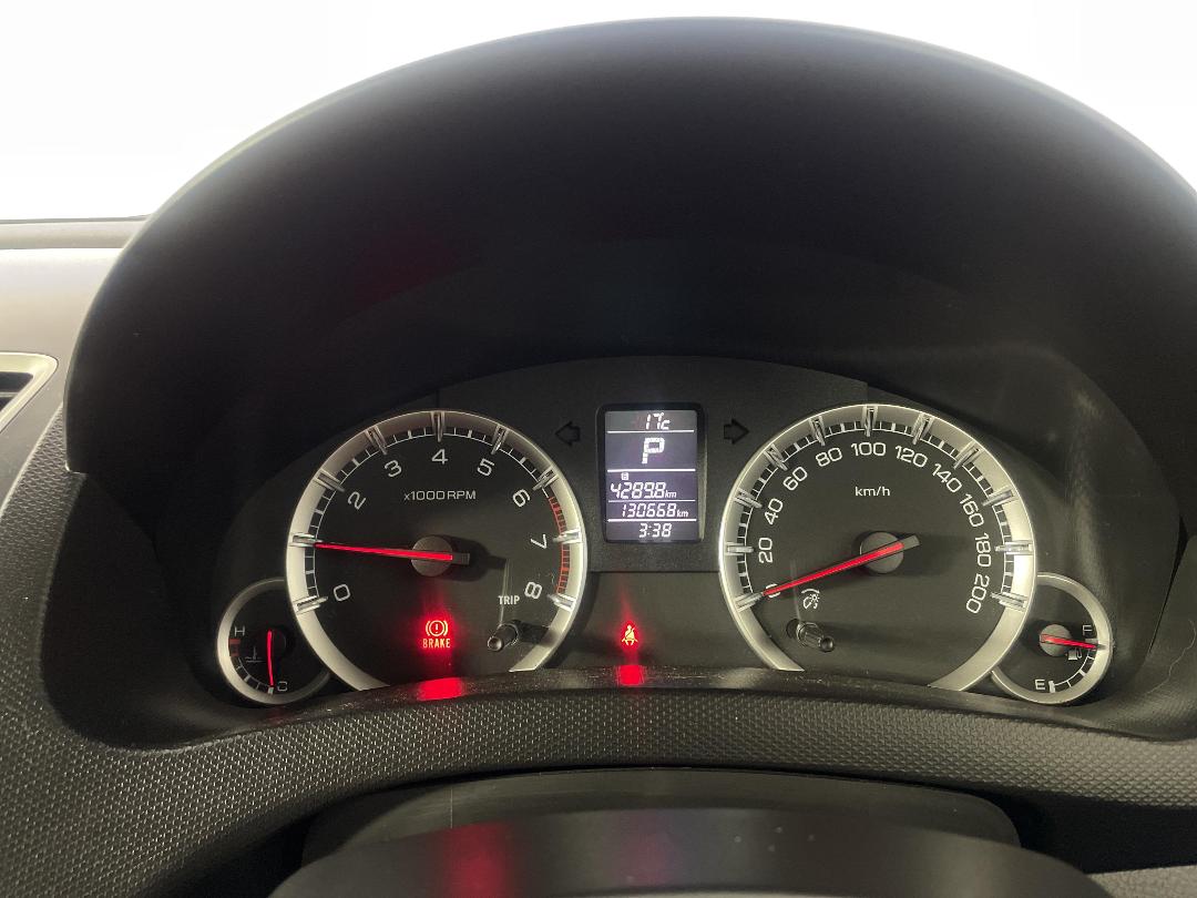 Photo '21' of Suzuki Swift