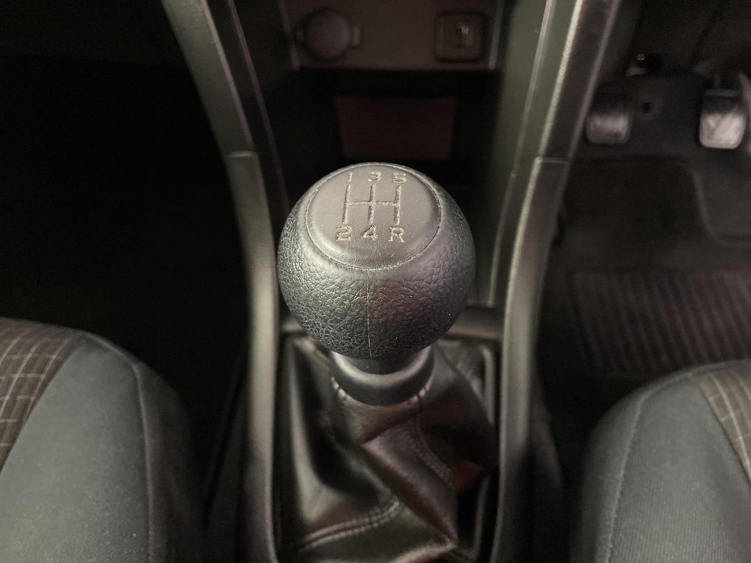 Photo '25' of Suzuki Swift