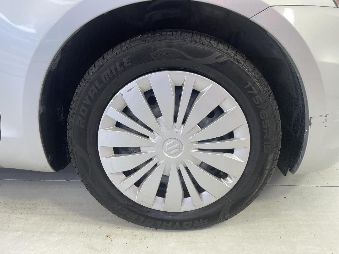 Photo '9' of Suzuki Swift