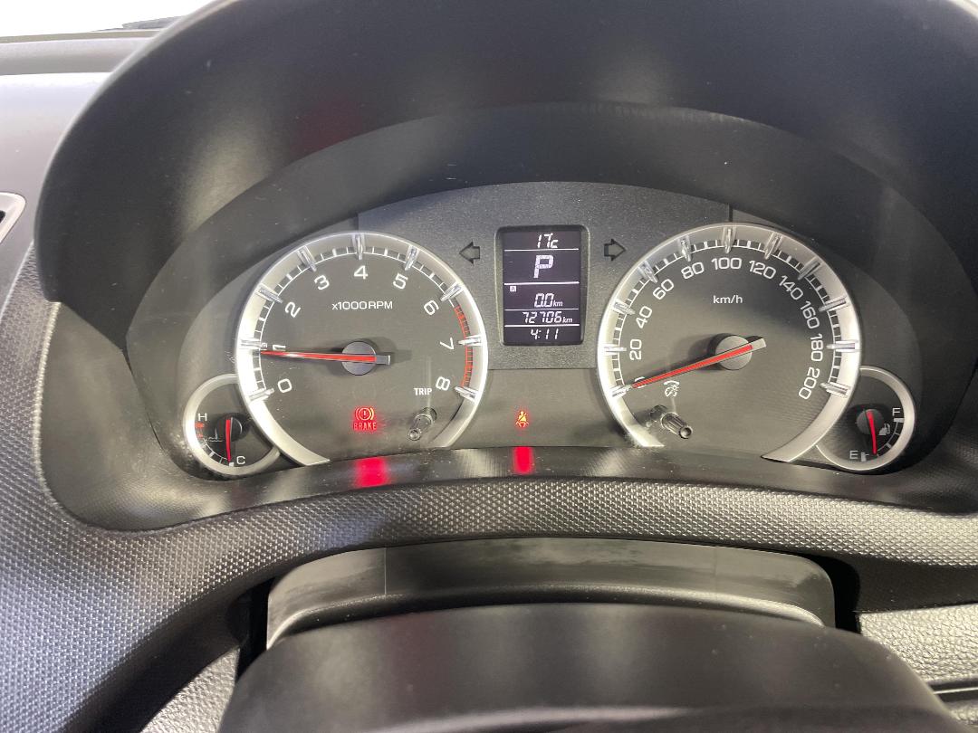 Photo '21' of Suzuki Swift