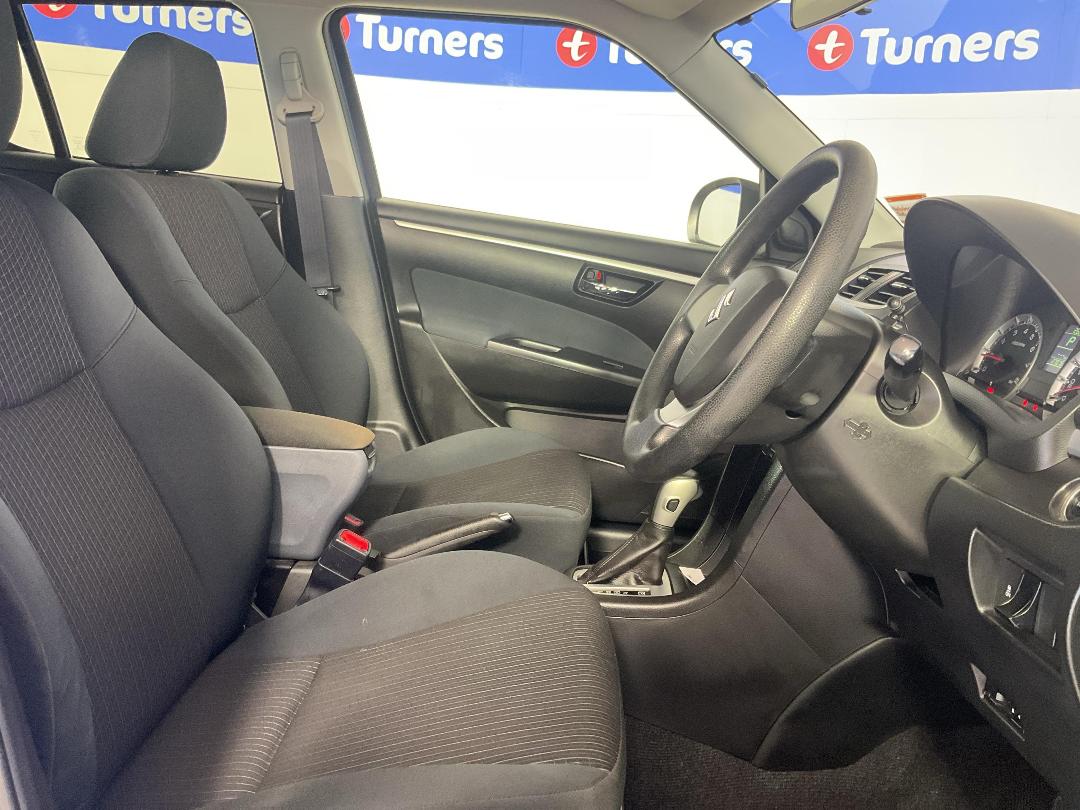 Photo '16' of Suzuki Swift Photo '16' of Suzuki Swift