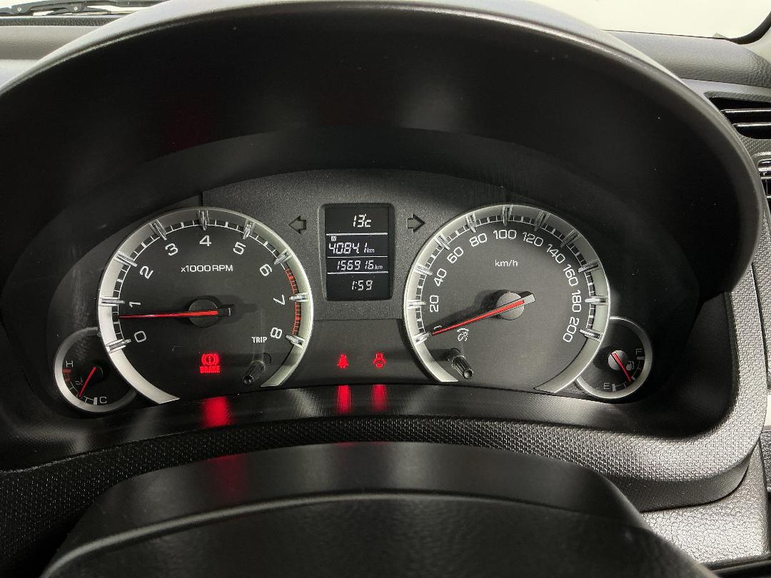 Photo '21' of Suzuki Swift