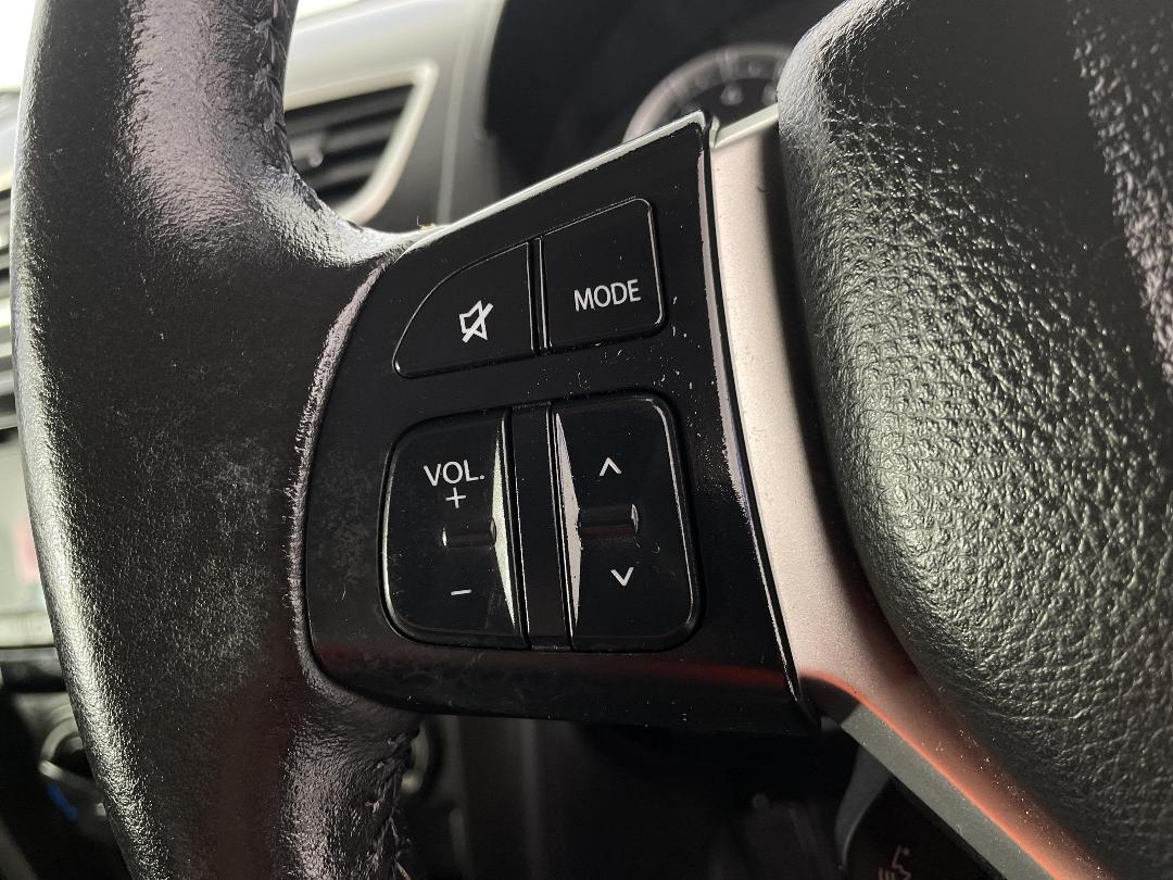 Photo '24' of Suzuki Swift