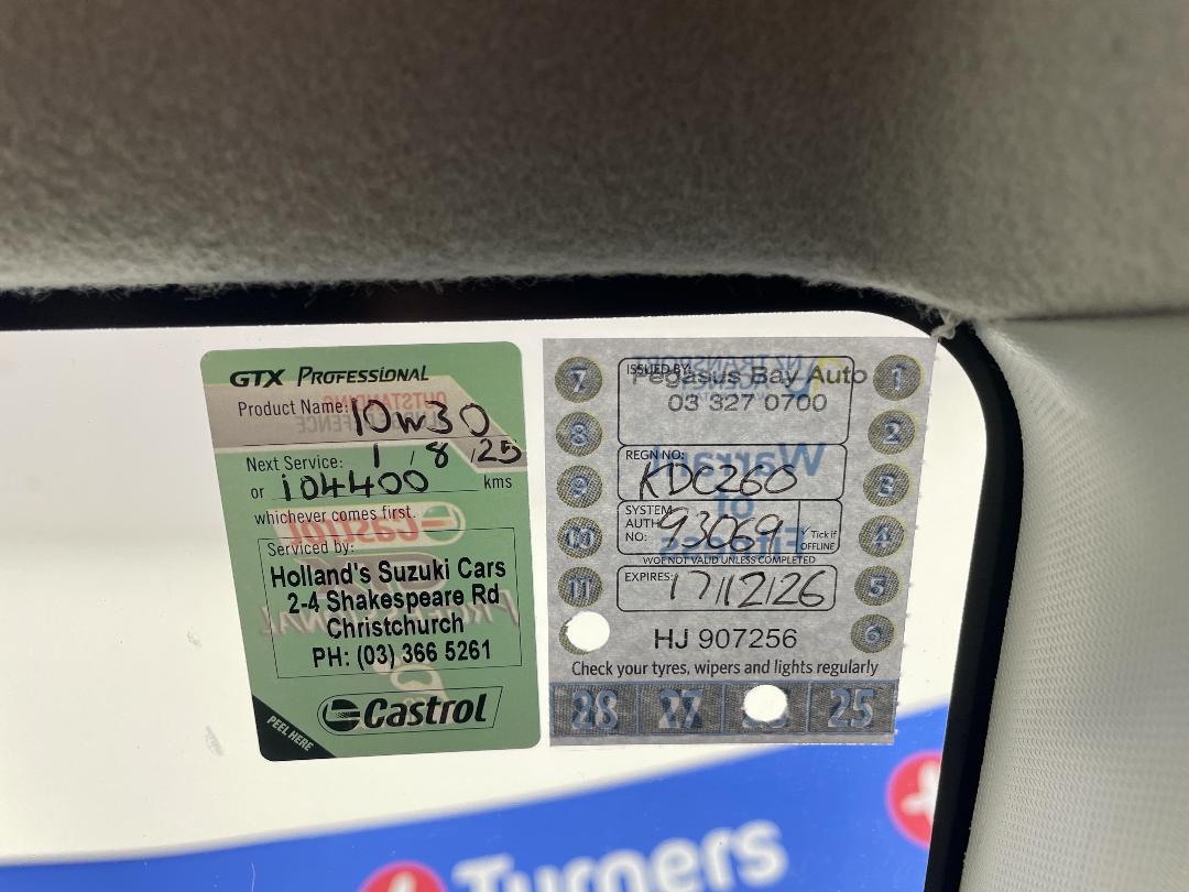 Photo '26' of Suzuki Swift