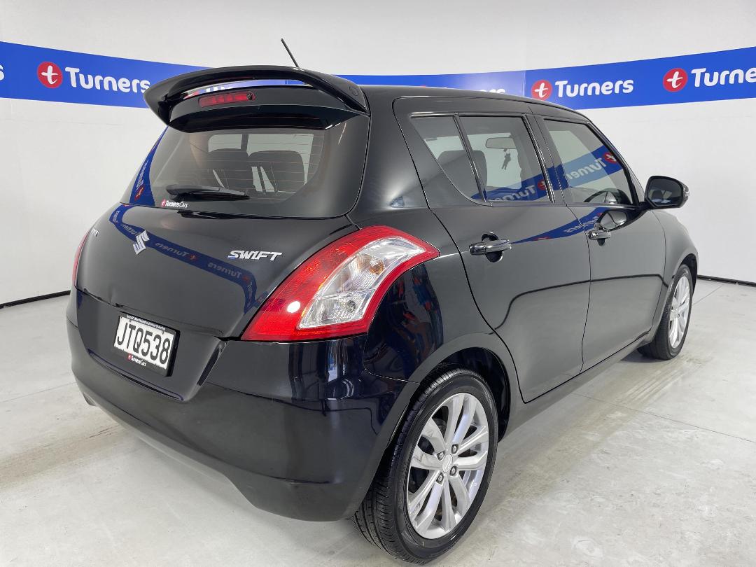 Photo '7' of Suzuki Swift Photo '7' of Suzuki Swift