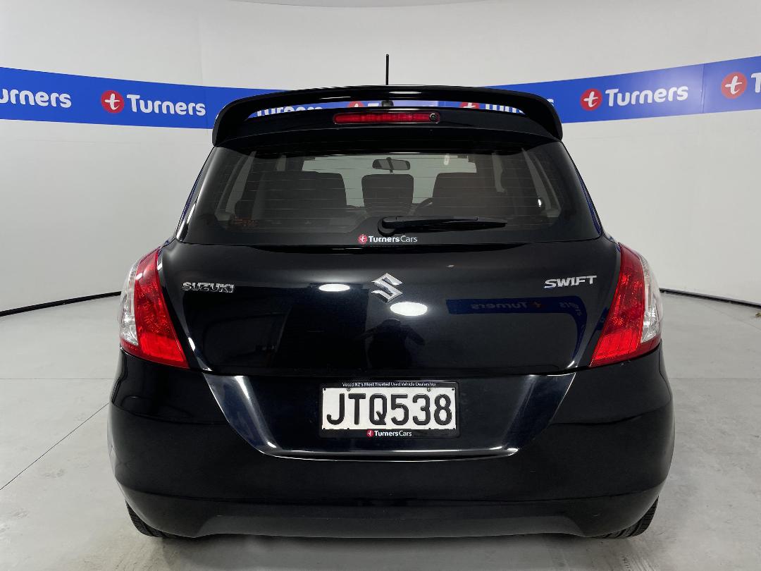 Photo '6' of Suzuki Swift Photo '6' of Suzuki Swift