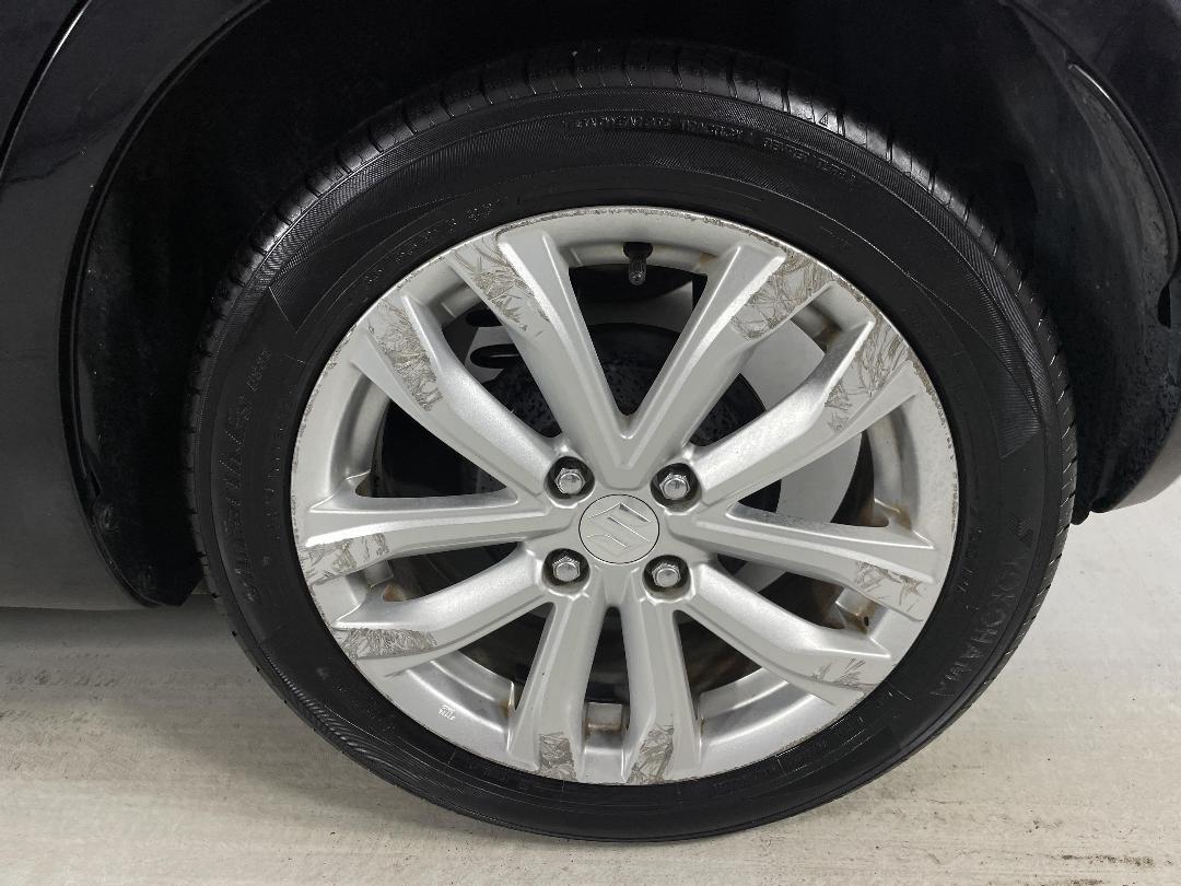 Photo '11' of Suzuki Swift Photo '11' of Suzuki Swift