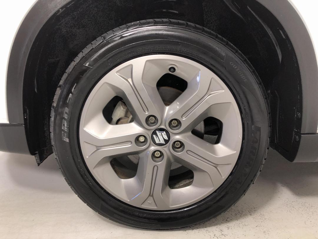 Photo '10' of Suzuki Vitara