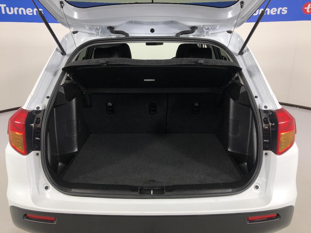 Photo '14' of Suzuki Vitara