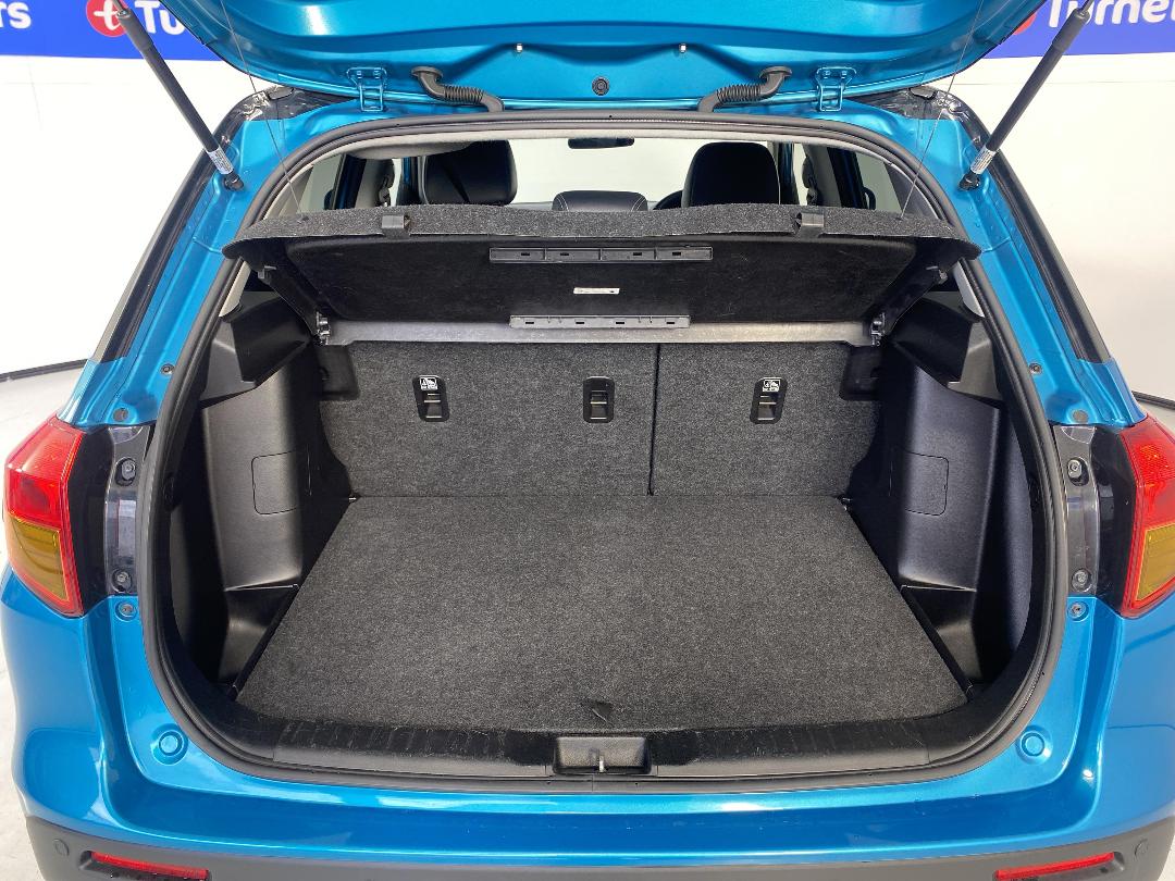 Photo '14' of Suzuki Vitara