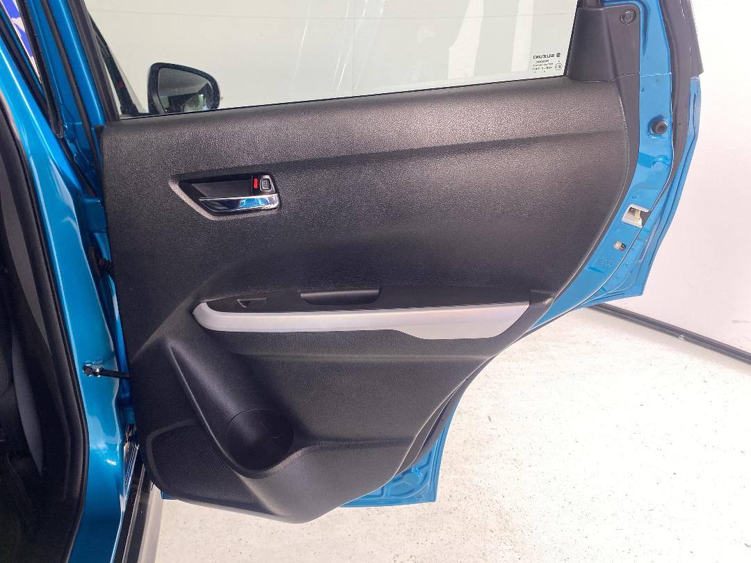 Photo '19' of Suzuki Vitara