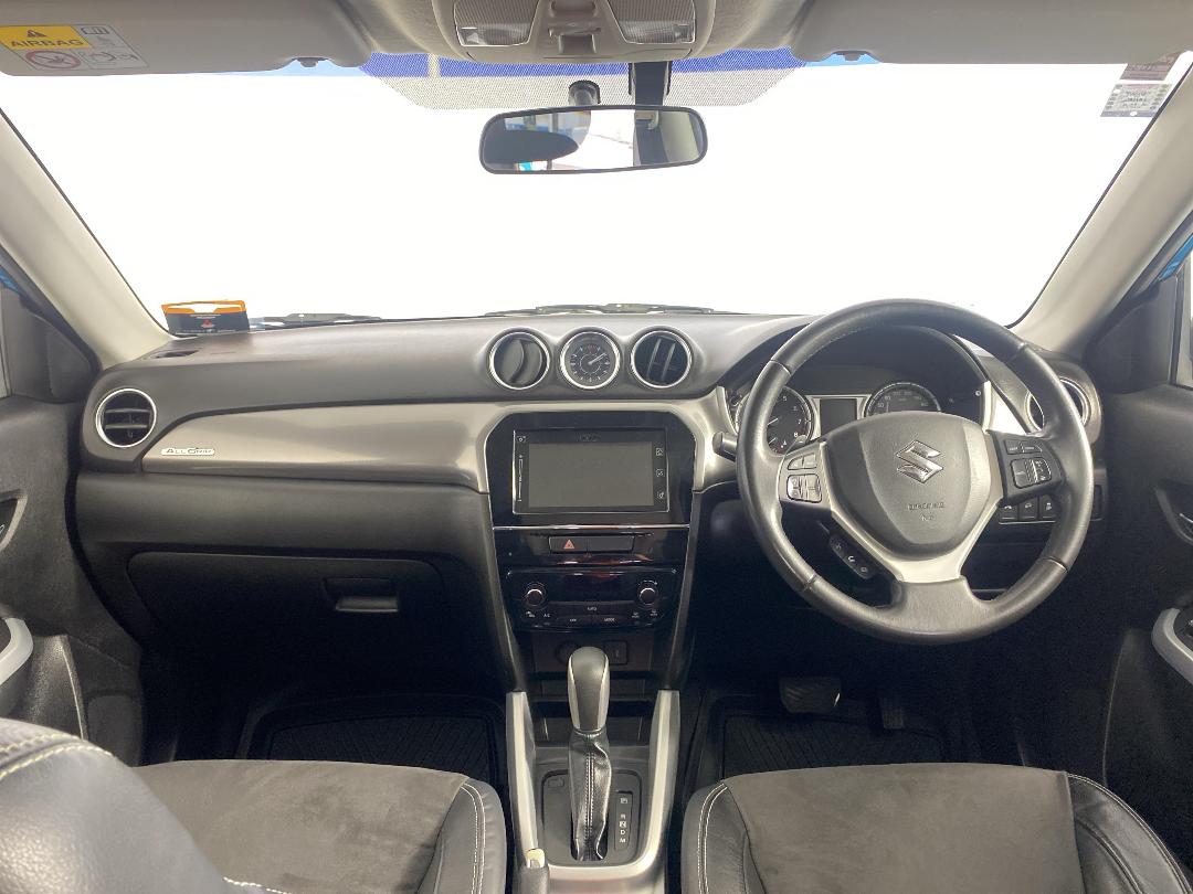 Photo '17' of Suzuki Vitara