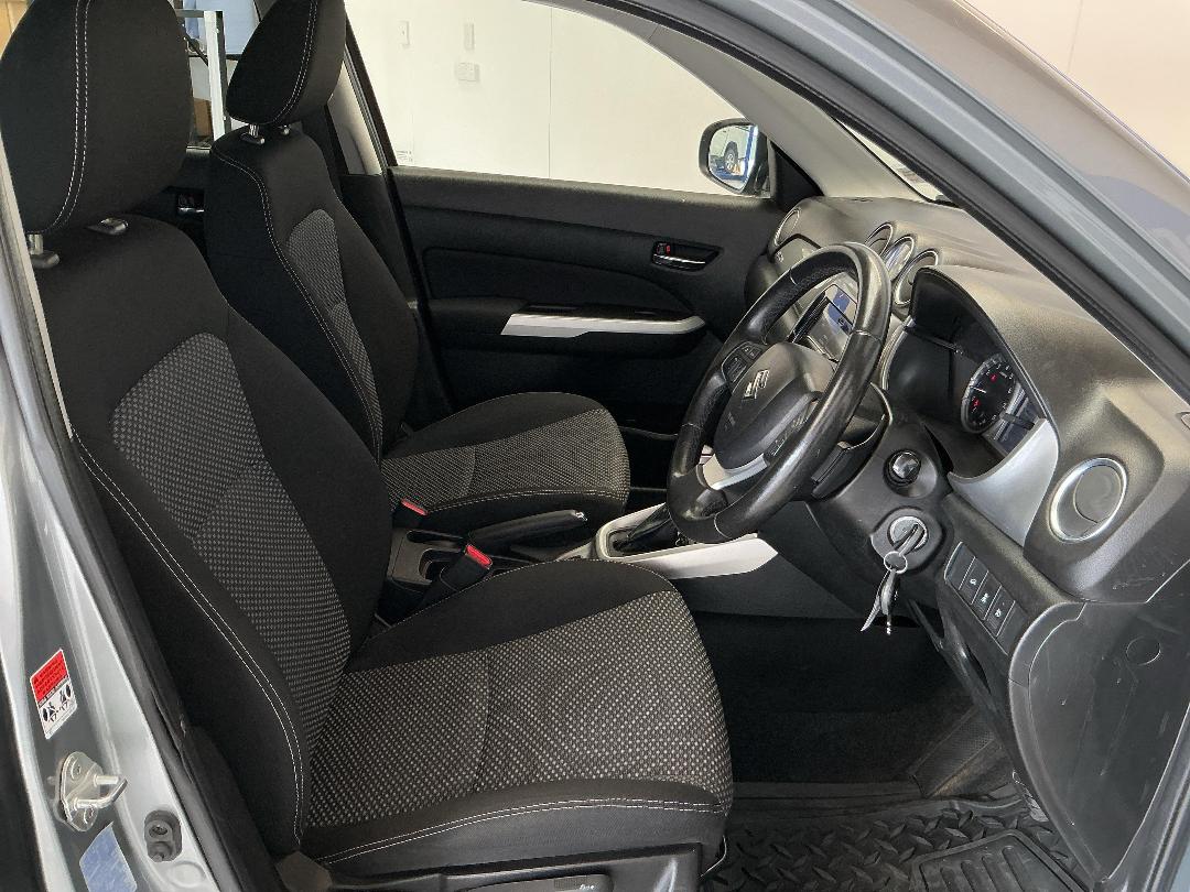 Photo '16' of Suzuki Vitara