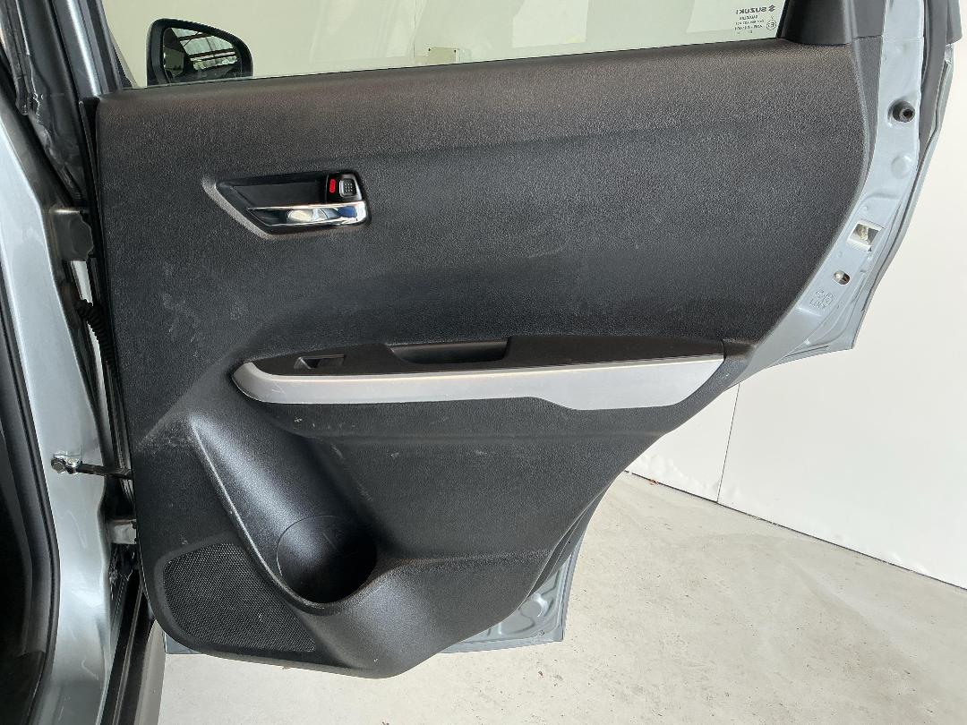 Photo '19' of Suzuki Vitara