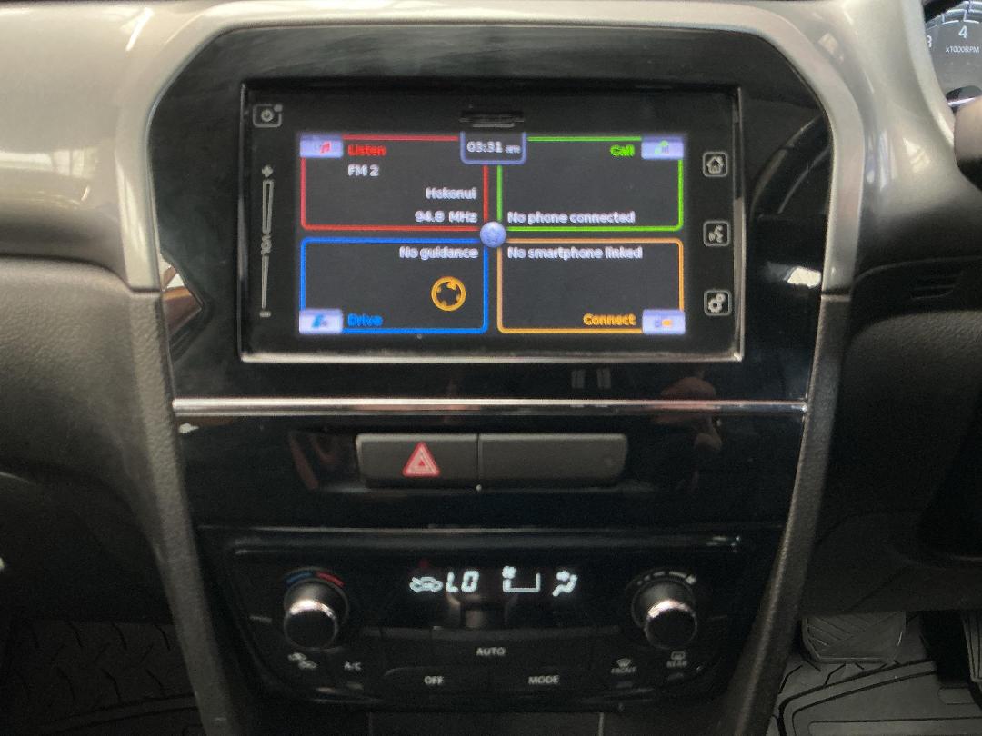 Photo '18' of Suzuki Vitara