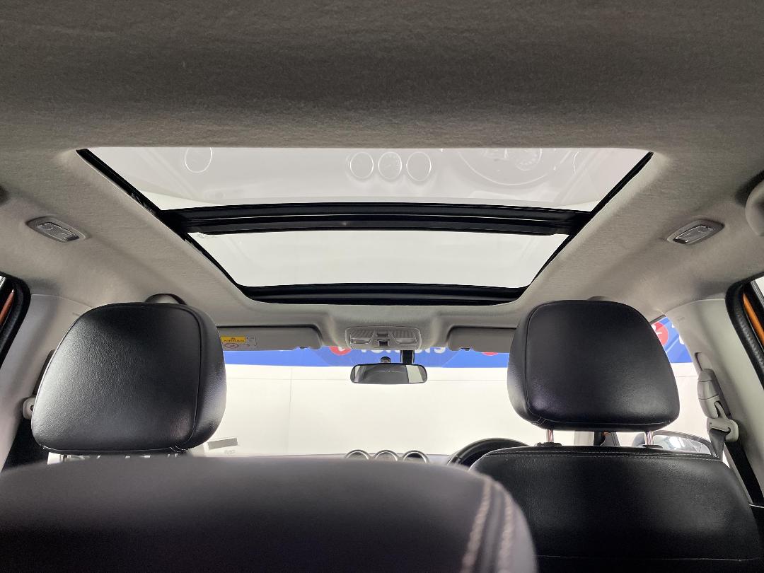 Photo '27' of Suzuki Vitara Photo '27' of Suzuki Vitara