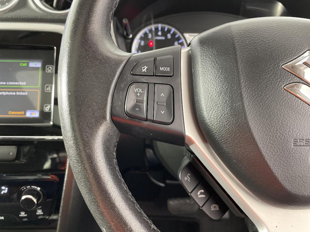 Photo '28' of Suzuki Vitara