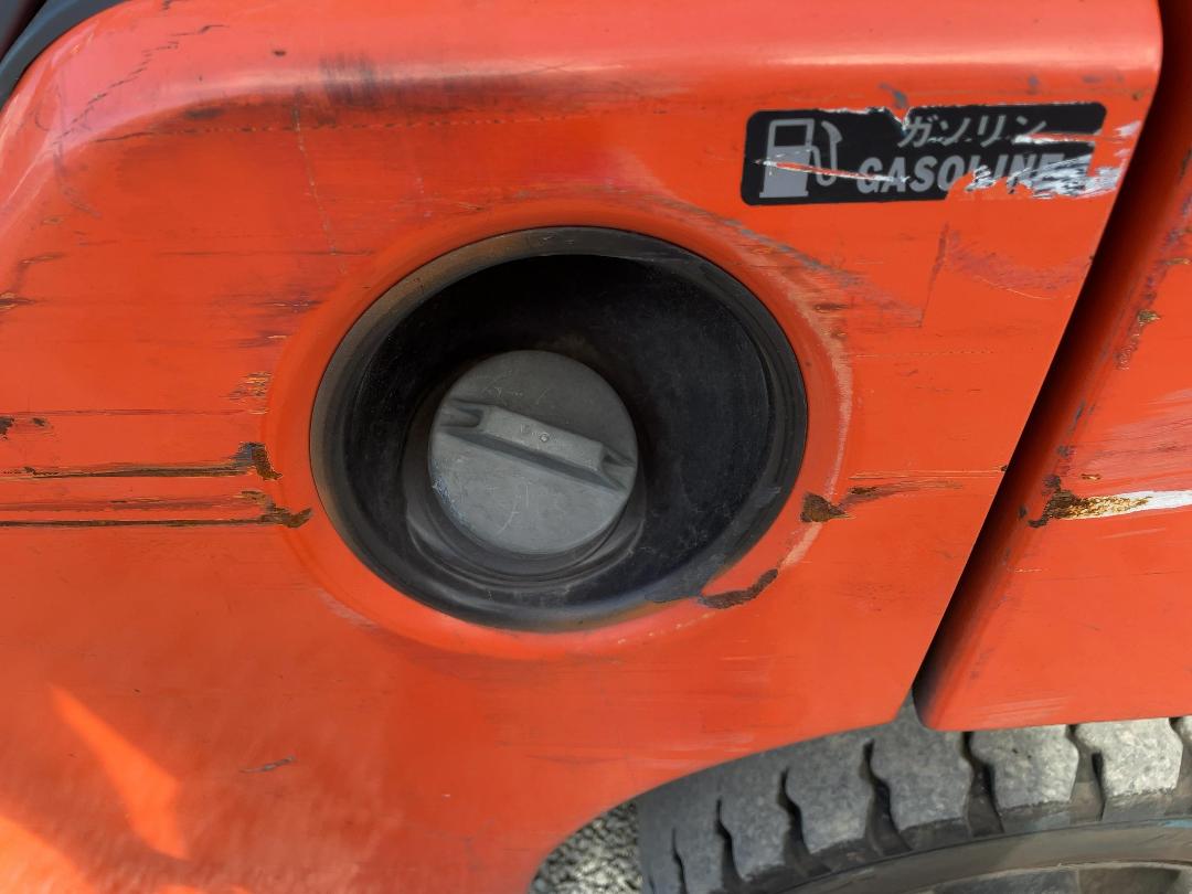 Photo '18' of TOYOTA 32-8FG25 Forklift Photo '18' of TOYOTA 32-8FG25 Forklift