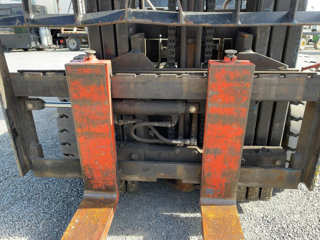 Photo '21' of TOYOTA 32-8FG25 Forklift Photo '21' of TOYOTA 32-8FG25 Forklift