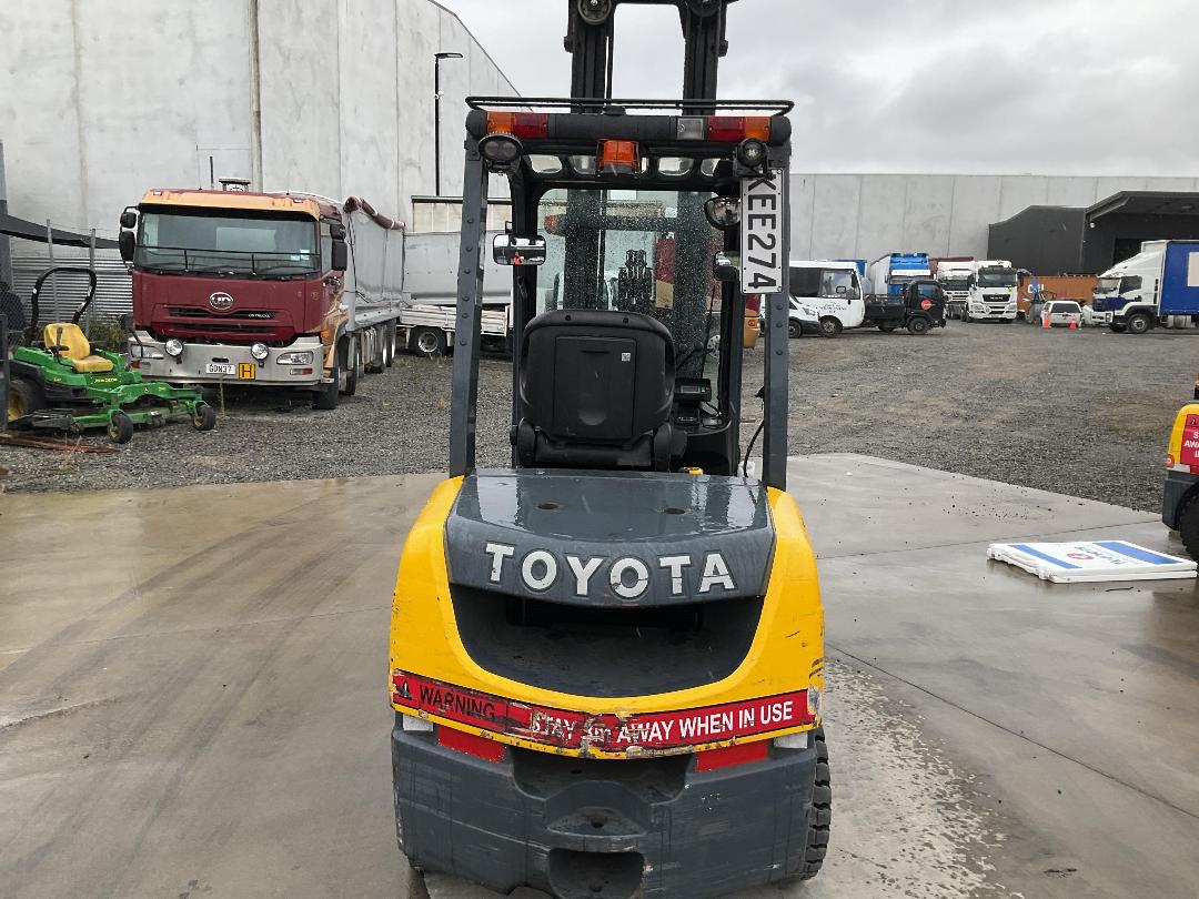 Photo '5' of Toyota 728FDJ35 Forklift Photo '5' of Toyota 728FDJ35 Forklift
