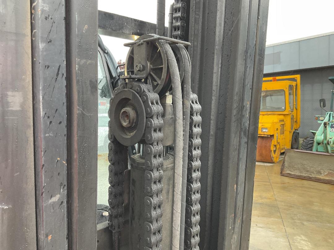 Photo '31' of Toyota 728FDJ35 Forklift Photo '31' of Toyota 728FDJ35 Forklift