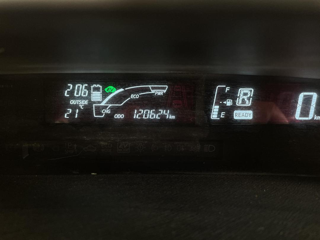 Photo '21' of Toyota Aqua