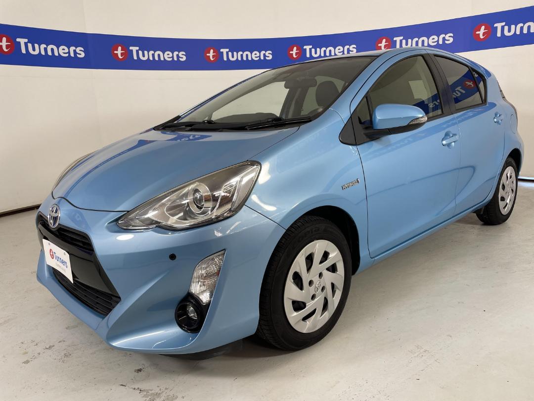 Photo '4' of Toyota Aqua