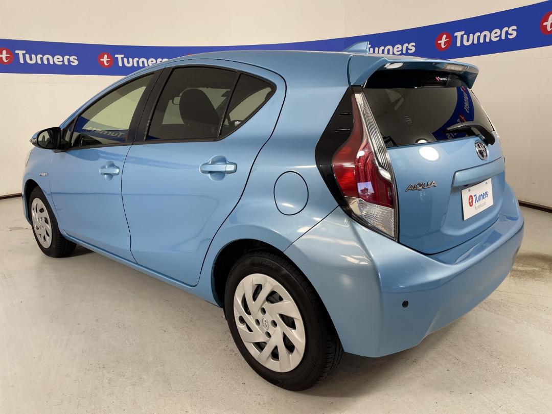 Photo '5' of Toyota Aqua