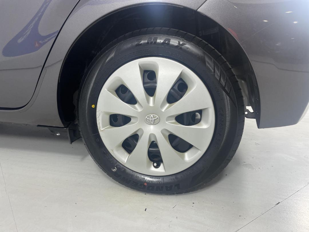 Photo '11' of Toyota Aqua Photo '11' of Toyota Aqua